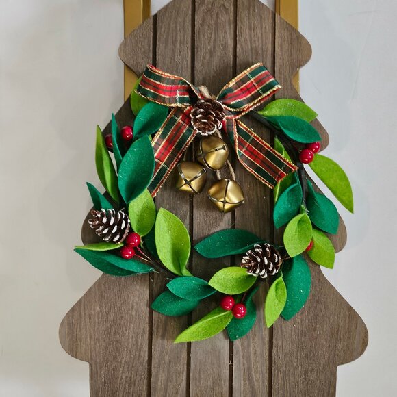 Trees Shaped Wood Christmas Sled With Holly And Berry Wreath And Bells - Picture 3 of 11